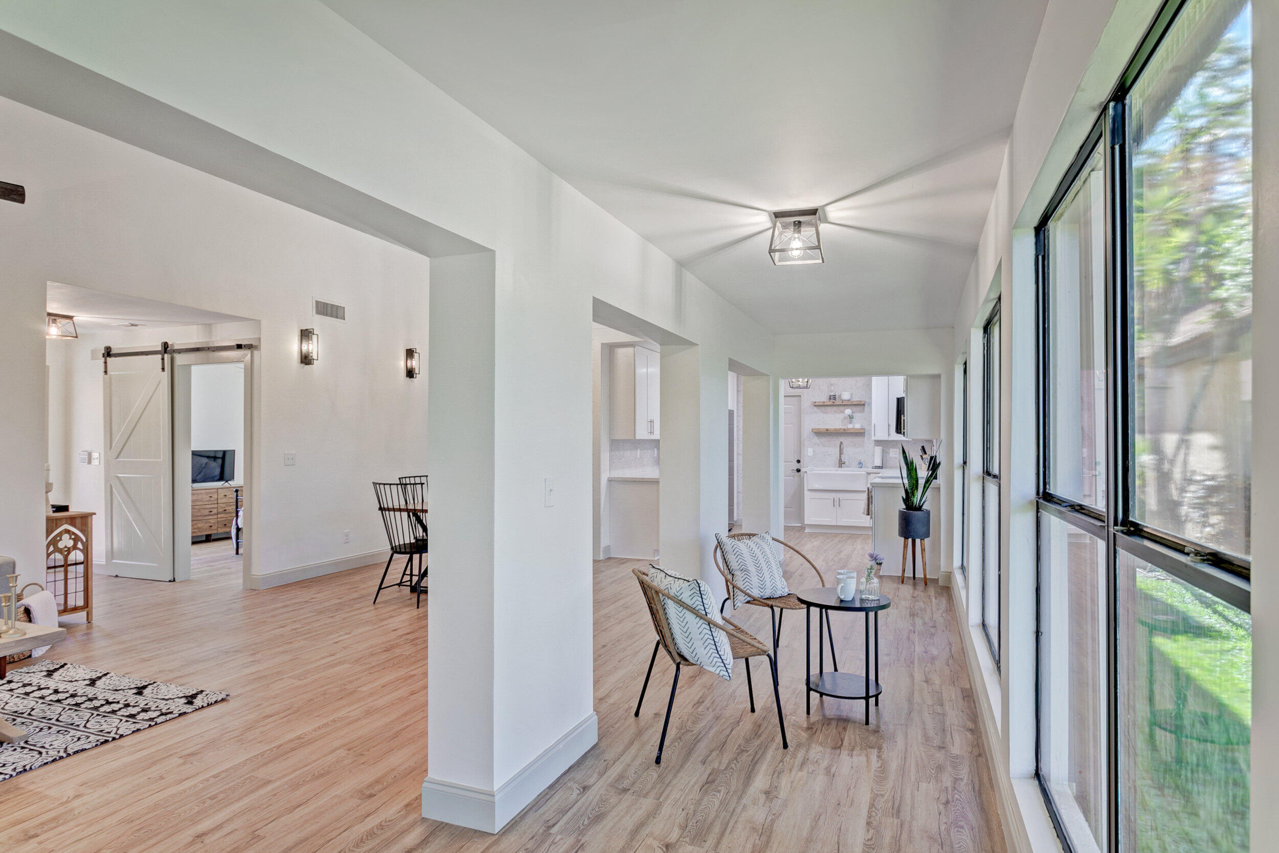 24 Ironwood Way North Palm Beach Gardens, FL 33418 - Photo 4 of 74 Living Area