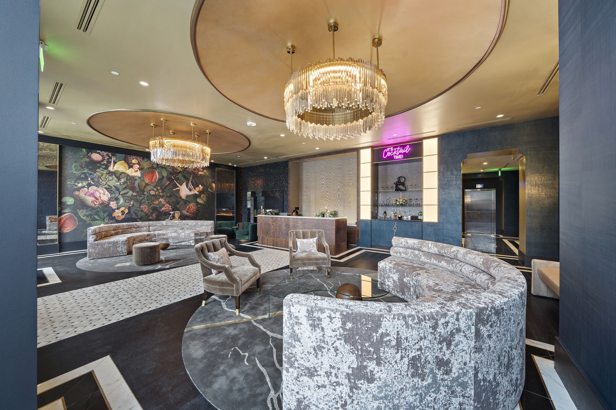 2323 San Felipe Street, Unit 803 Houston, TX 77019 - Photo 35 of 45 Lobby at London House provides friendly concierge ready to assist concierge service.