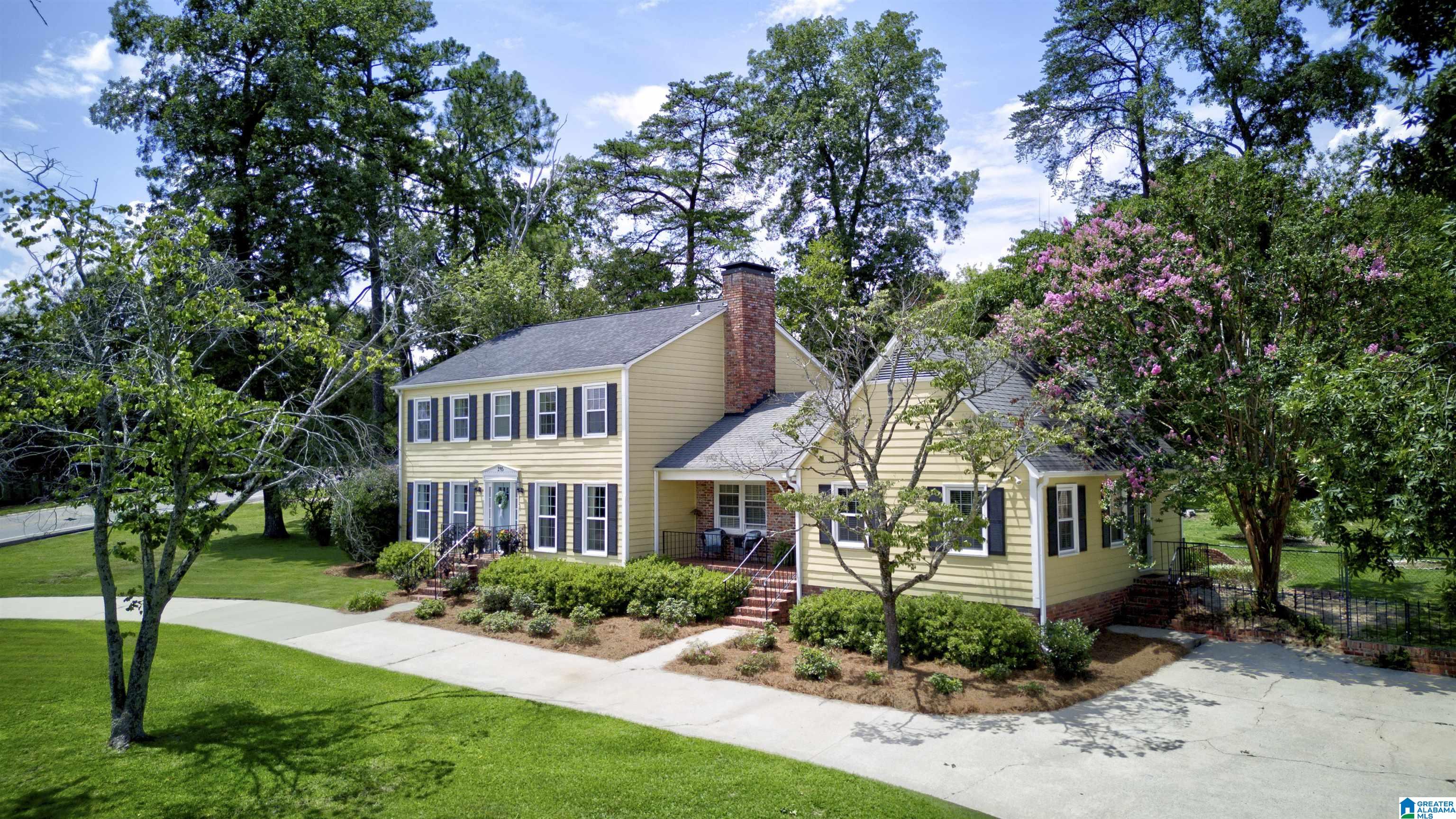295 Shades Crest Road Birmingham, AL 35226 - Photo 2 of 40