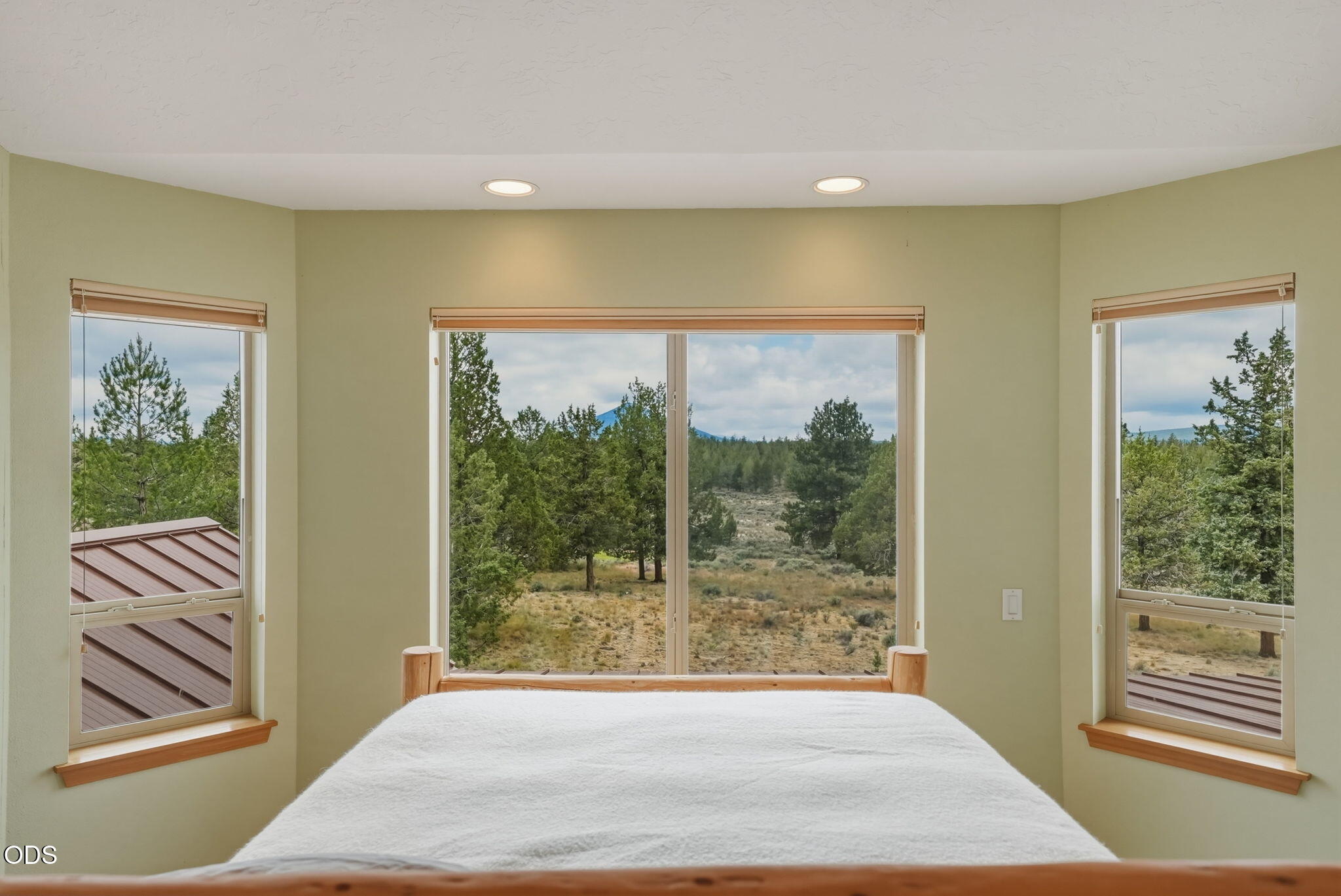70275 Club Road Sisters, OR 97759 - Photo 22 of 61
