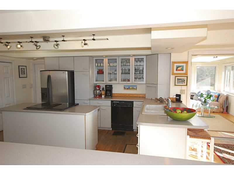 136 Peckham Road Little Compton, RI 02837 - Photo 4 of 12 Kitchen.