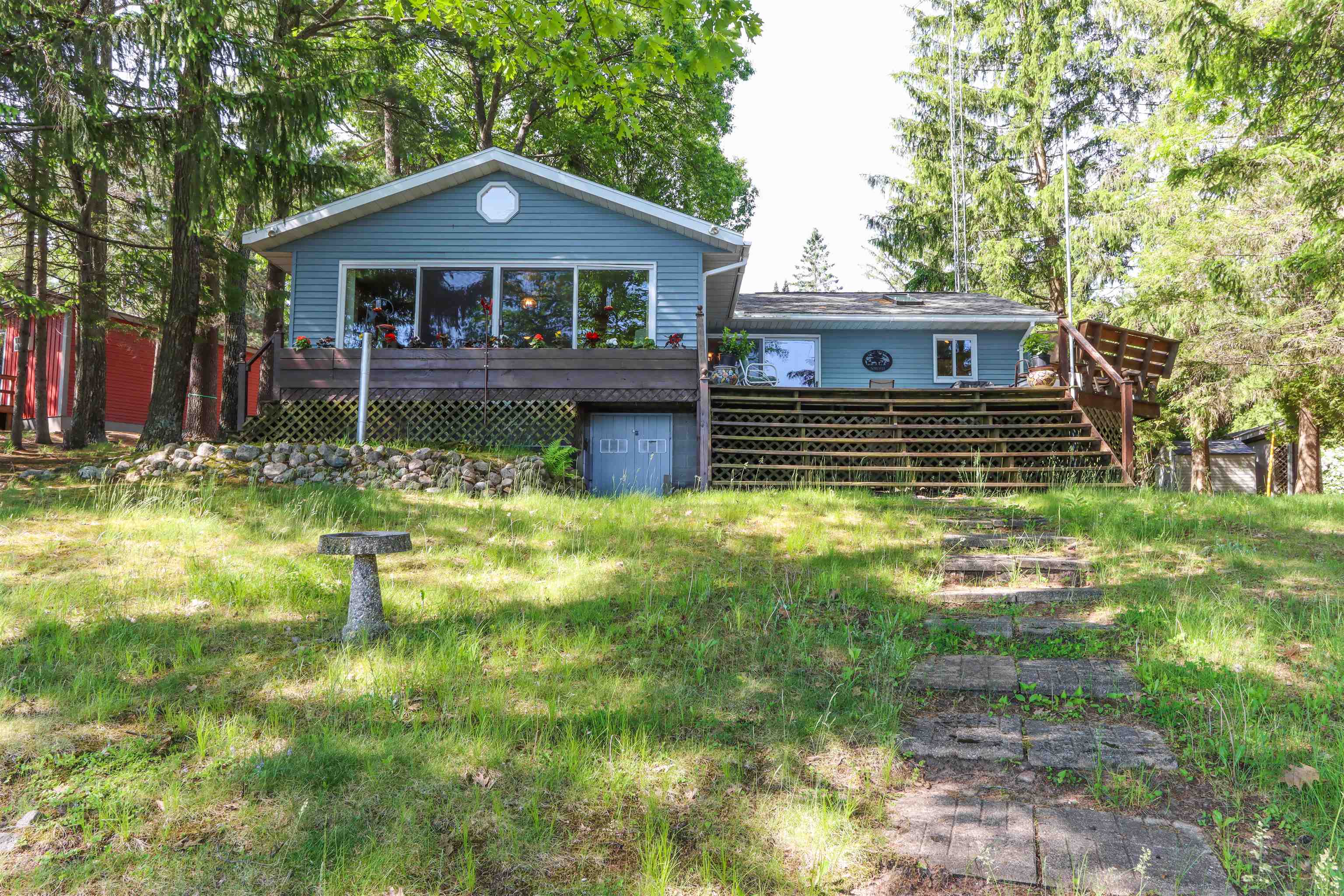 N6524 South Long Lake Road Waupaca, WI 54981 - Photo 2 of 37