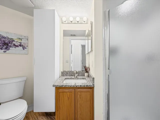 $3,000 | 1111 Liberty Hall Drive, Kissimmee, FL 34746