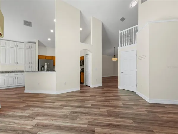 $3,000 | 1111 Liberty Hall Drive, Kissimmee, FL 34746