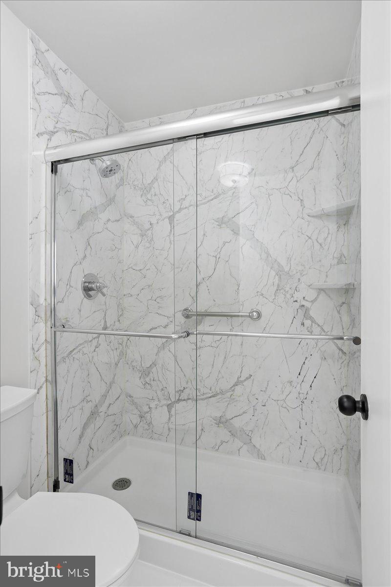 11922 Barrel Cooper Court Reston, VA 20191 - Photo 21 of 41