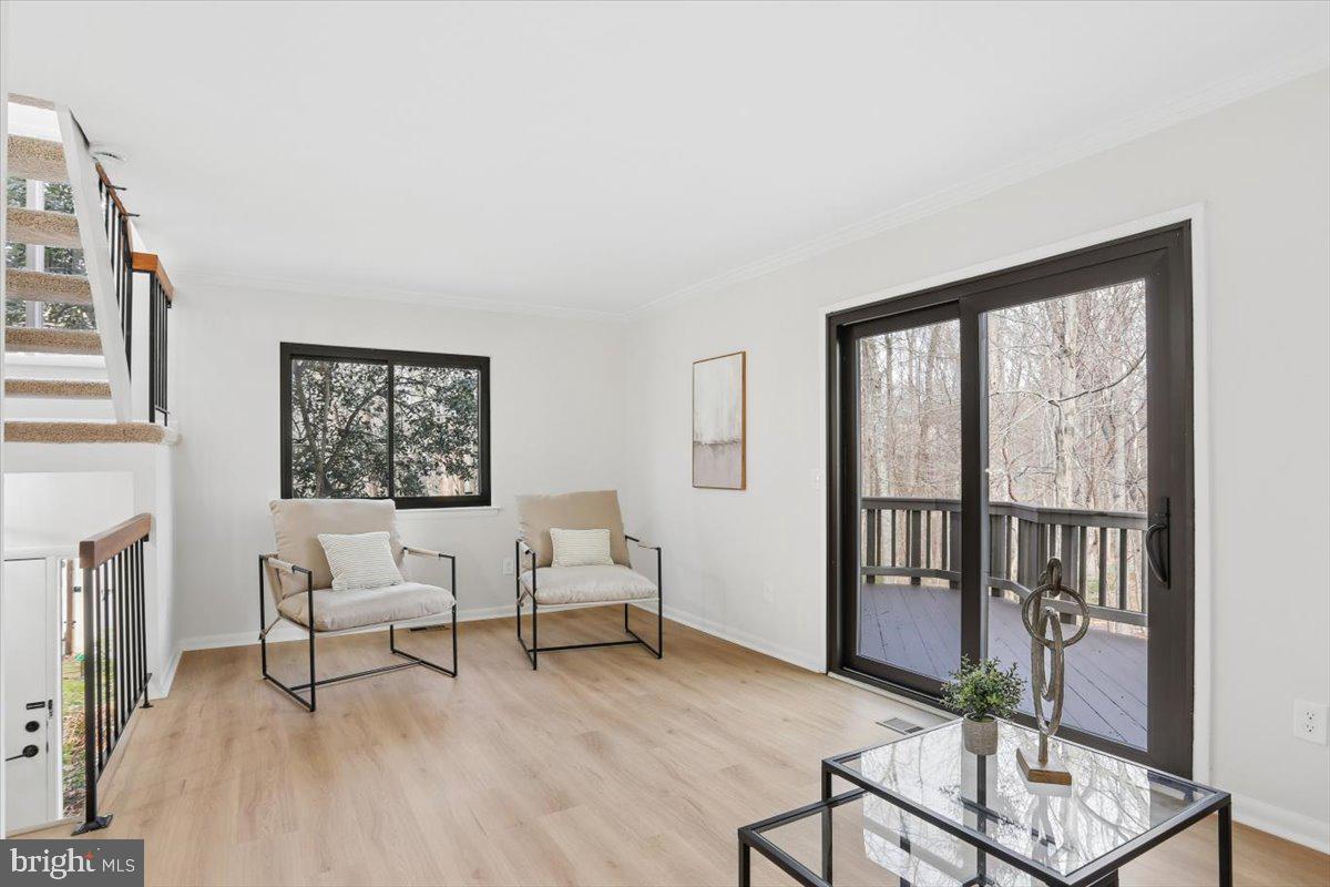 11922 Barrel Cooper Court Reston, VA 20191 - Photo 6 of 41