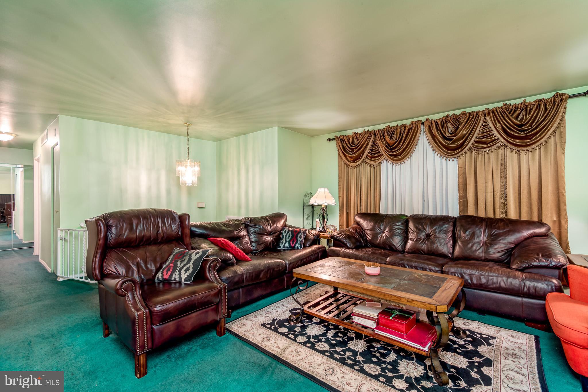 3909 Sadie Road Randallstown, MD 21133 - Photo 3 of 29 Family Room