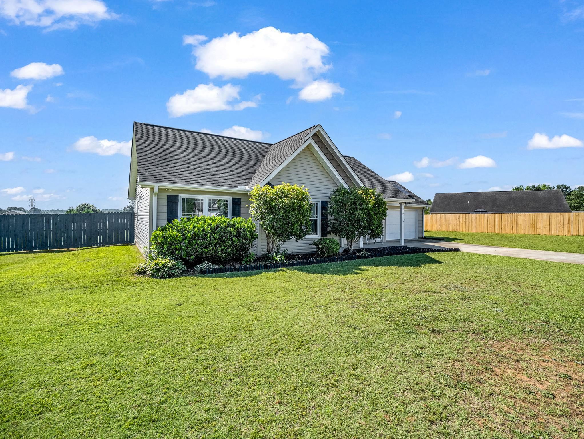 169 Oakbrook Lane Gaffney, SC 29341 - Photo 4 of 43
