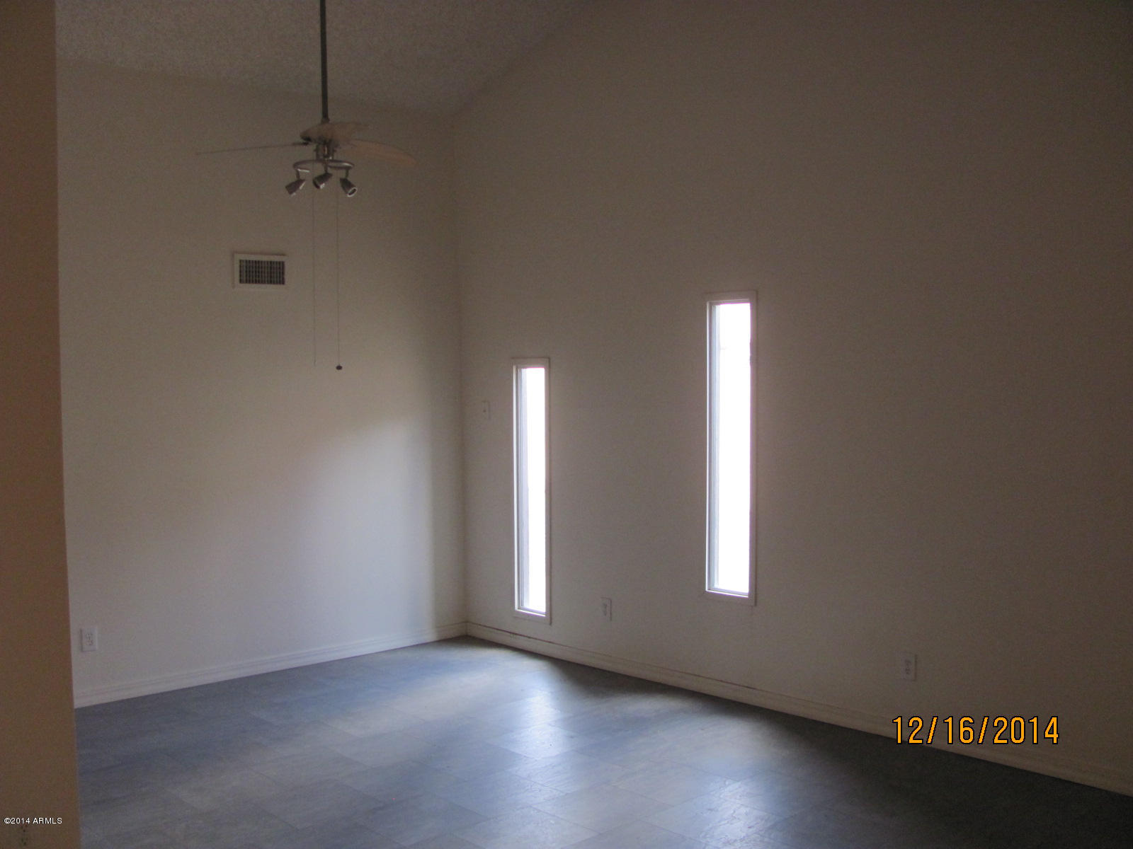 8758 West Osborn Road Phoenix, AZ 85037 - Photo 11 of 22 IMG_0659