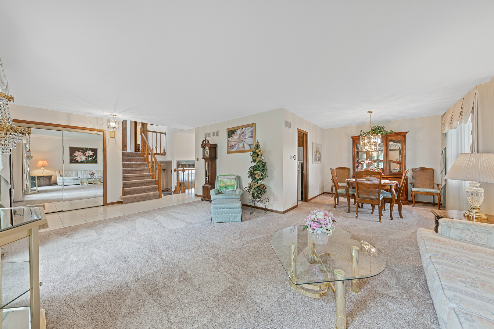 7502 West Lakeside Drive Frankfort, IL 60423 - Photo 3 of 15 Gallery Image 3