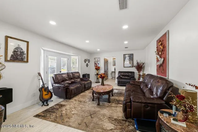 $650,000 | 3956 Tara Hall Drive, Jacksonville, FL 32277