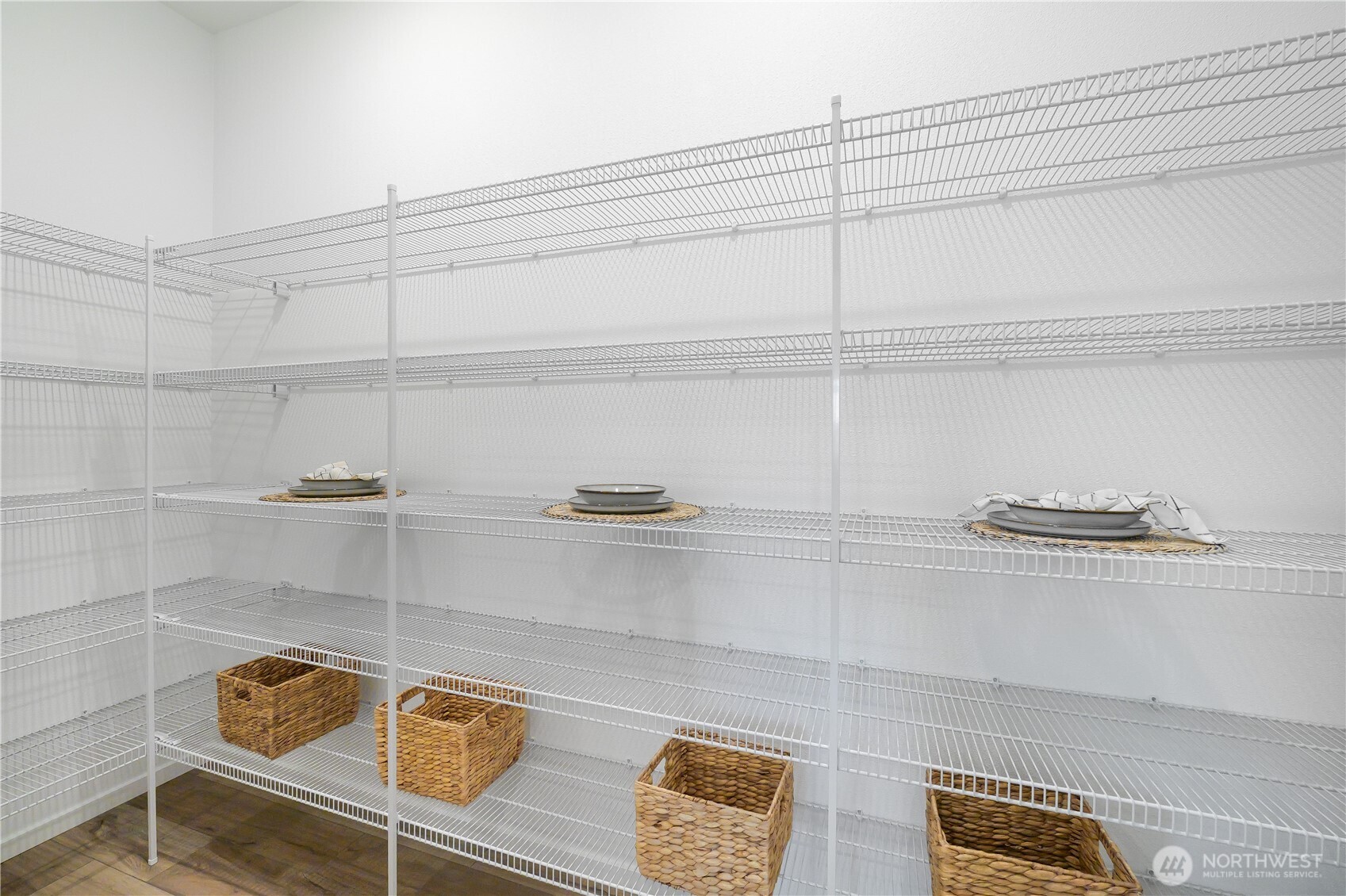 92 Moonshadow Lane Sequim, WA 98382 - Photo 8 of 27 a bathroom with a window