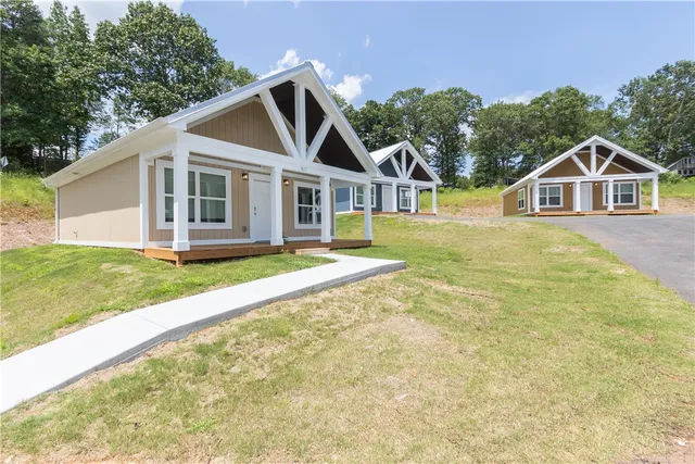 $1,200 | 1025 Smyzer Road, Townville, SC 29689