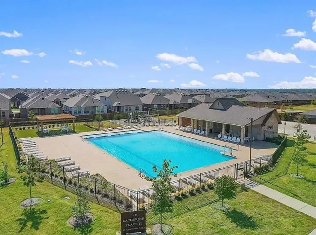 $2,500 | 1245 Waggoner Drive, Aubrey, TX 76227