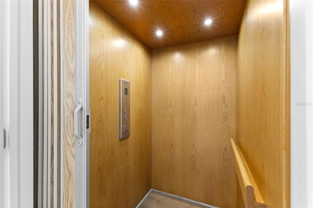 850 Bay Point Drive Madeira Beach, FL 33708 - Photo 27 of 68