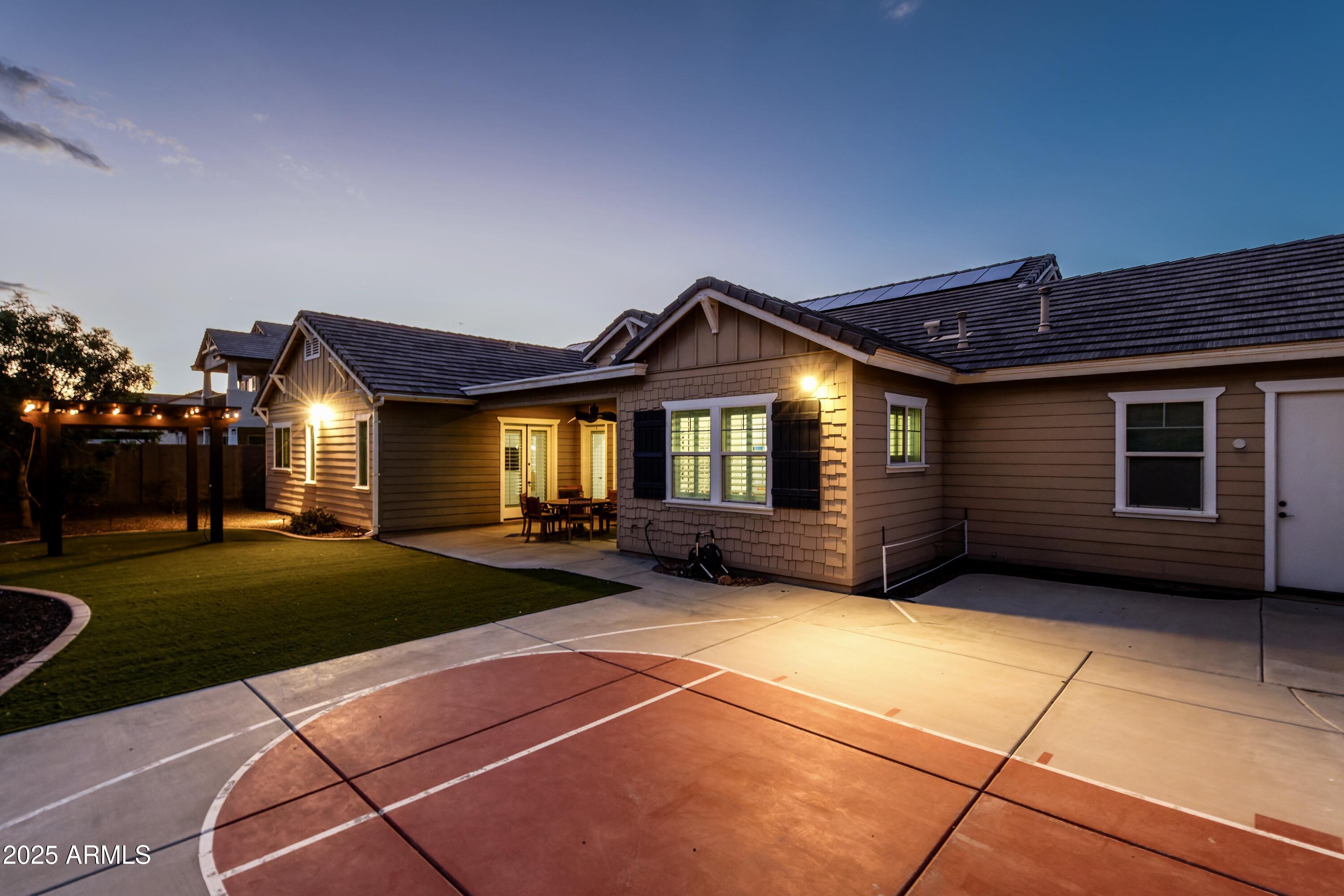 2825 East Harwell Road Phoenix, AZ 85042 - Photo 16 of 16 5X7A9920-CR3_DxO_DeepPRIME-Edit