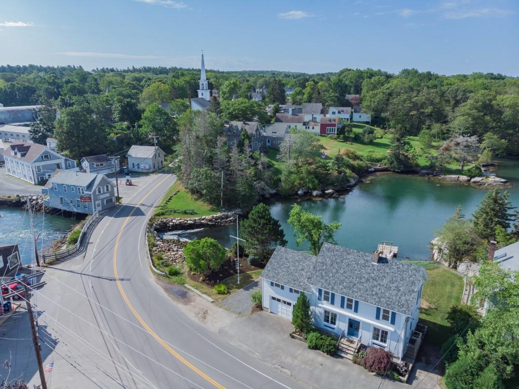 211 Ocean Point Road East Boothbay, ME 04544 - Photo 3 of 23 3