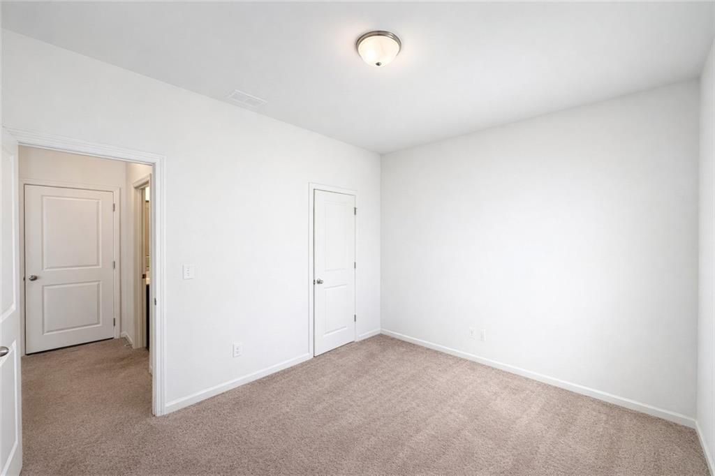 5075 Minnow Lane Cumming, GA 30028 - Photo 11 of 31 a view of an empty room