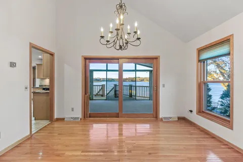 $1,395,000 | N7045 Oakwood Road, Richmond, WI 53190