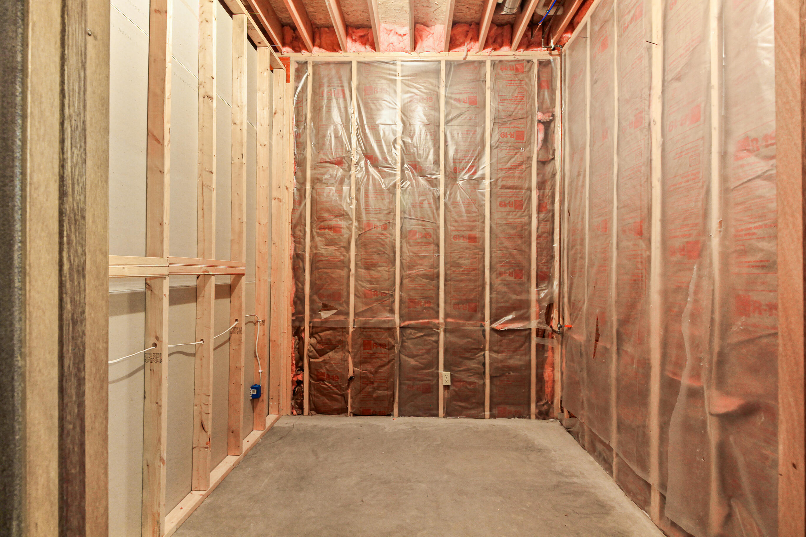 N7045 Oakwood Road Richmond, WI 53190 - Photo 63 of 69 Storage Room