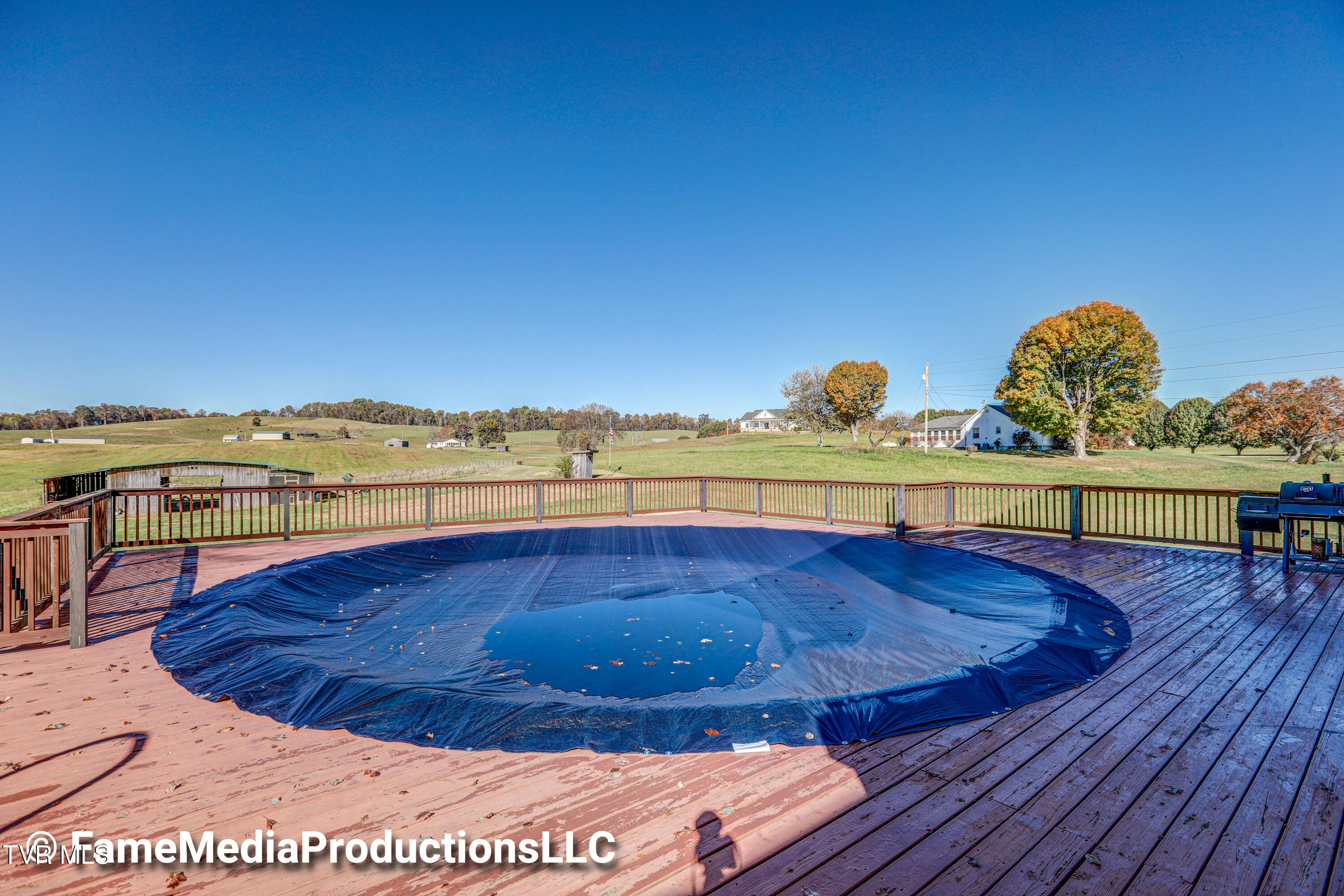 5925 Snapps Ferry Road Afton, TN 37616 - Photo 52 of 70 B42A0851_2_3_4_5