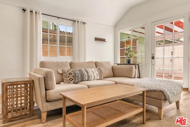 $1,550,000 | 3580 Gundry Avenue, Long Beach, CA 90807