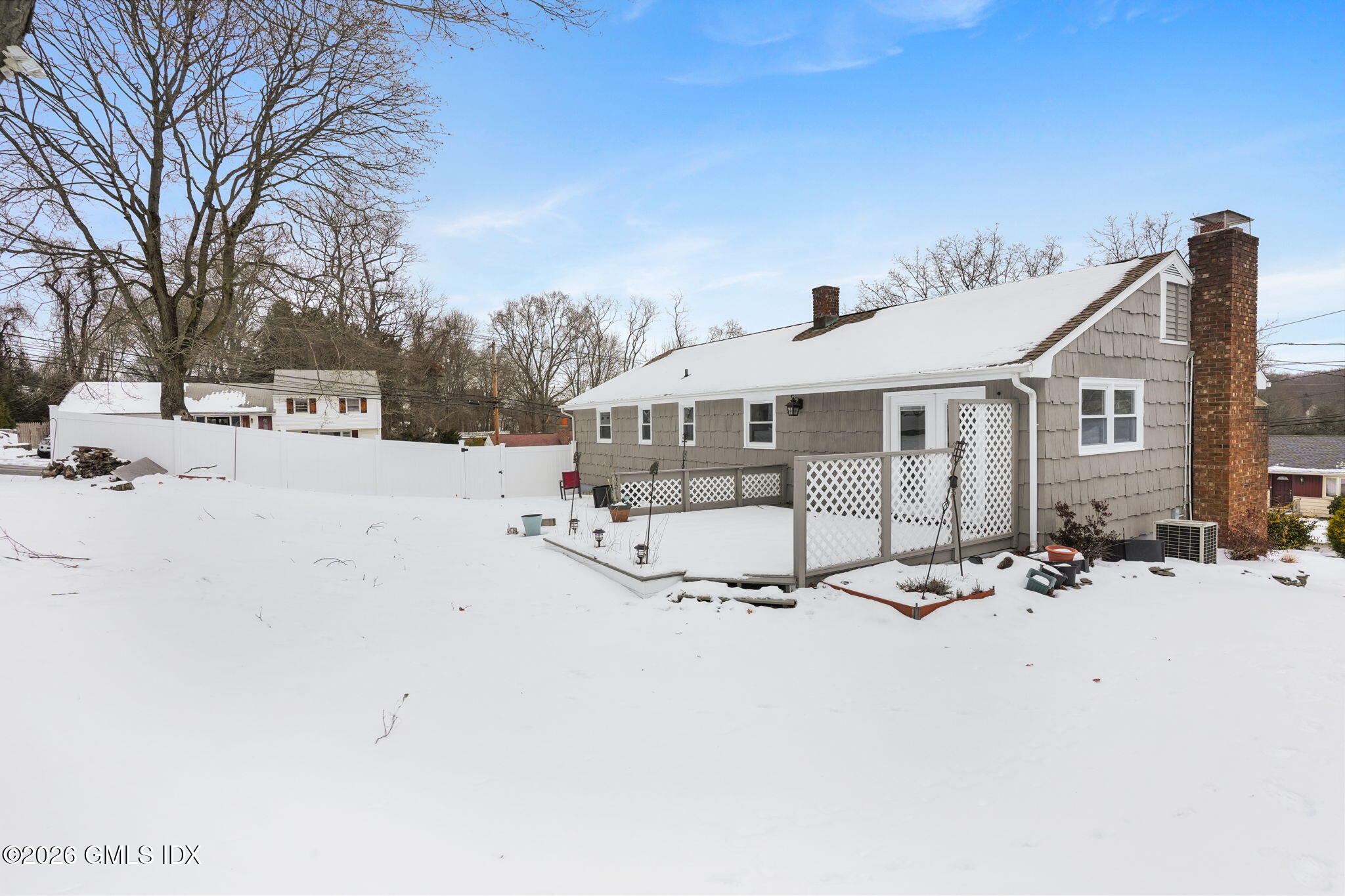 25 Fairchild Road Stratford, CT 06614 - Photo 38 of 41 41-web-or-mls-25-fairchild-rd