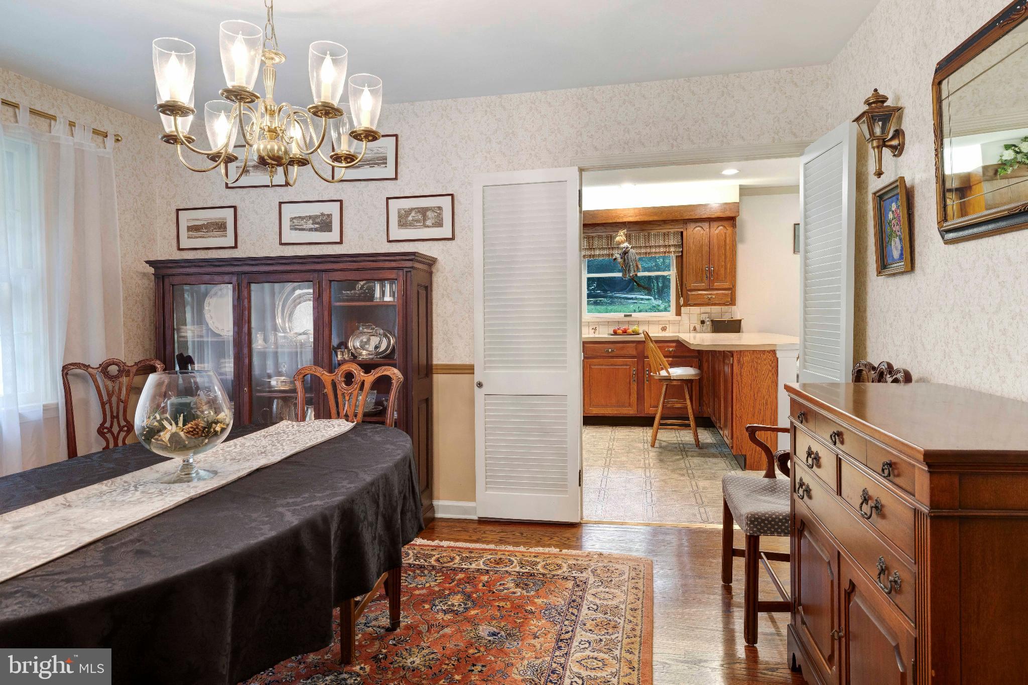2350 Fairway Road Huntingdon Valley, PA 19006 - Photo 11 of 44 Gallery Image 11