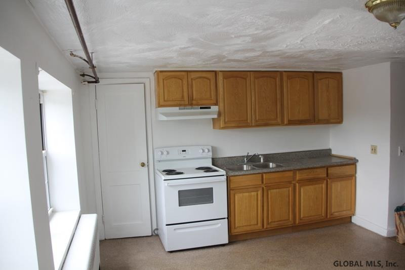 320 Main Street Middleburgh, NY 12122 - Photo 4 of 6 Photo 4