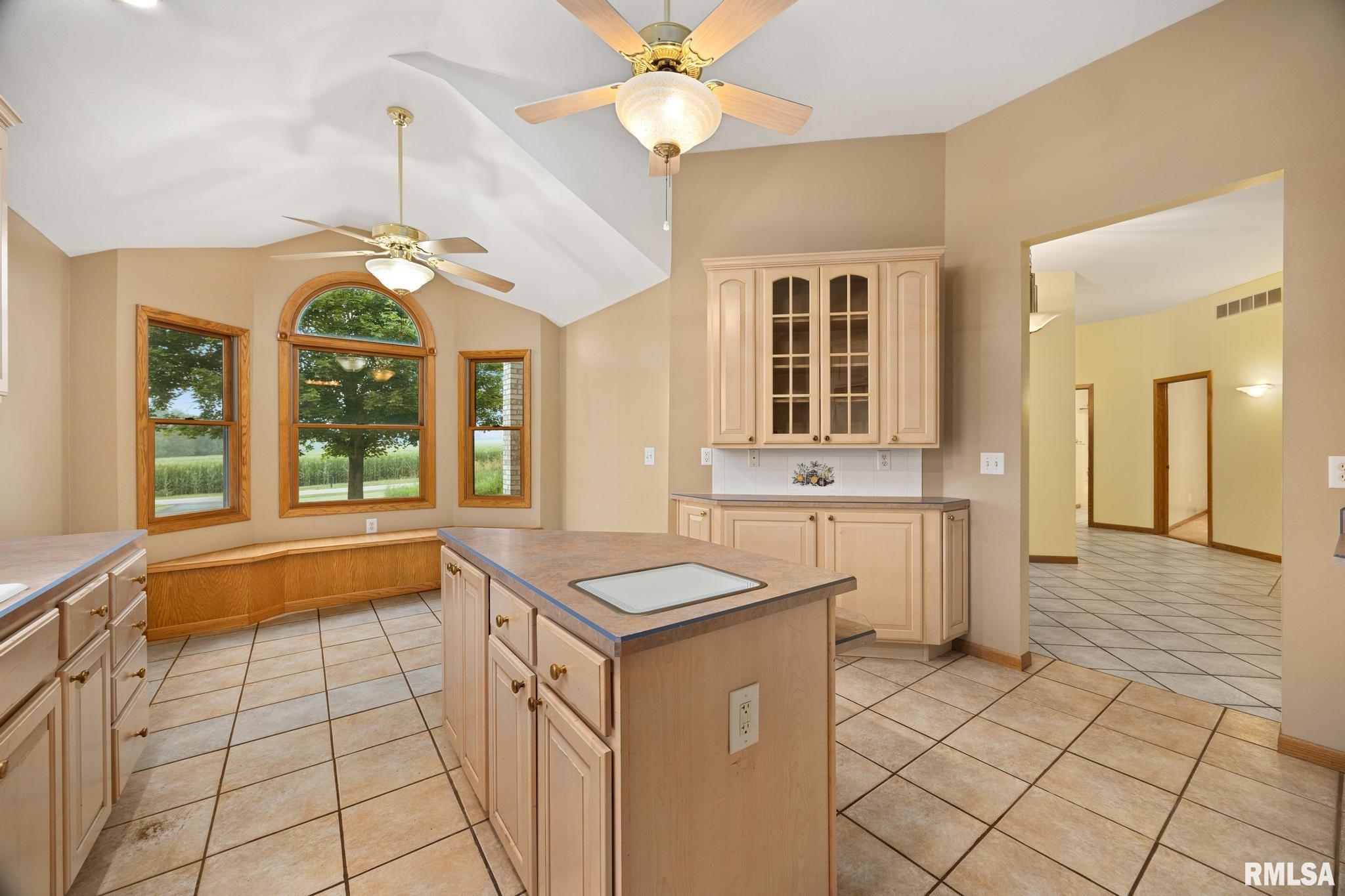 13015 North Bland Road Dunlap, IL 61525 - Photo 13 of 48 Gallery Image 13