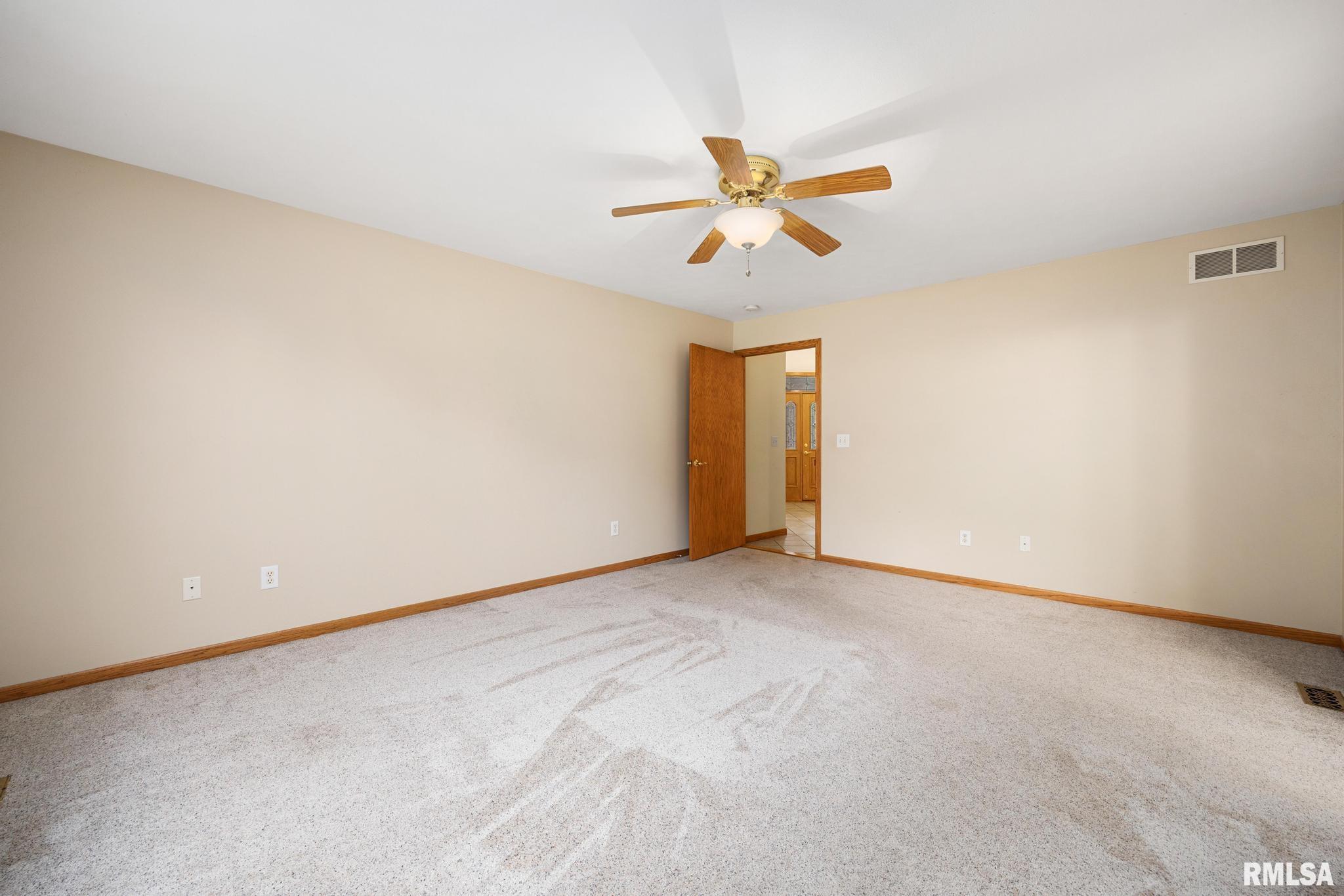 13015 North Bland Road Dunlap, IL 61525 - Photo 25 of 48 Gallery Image 25