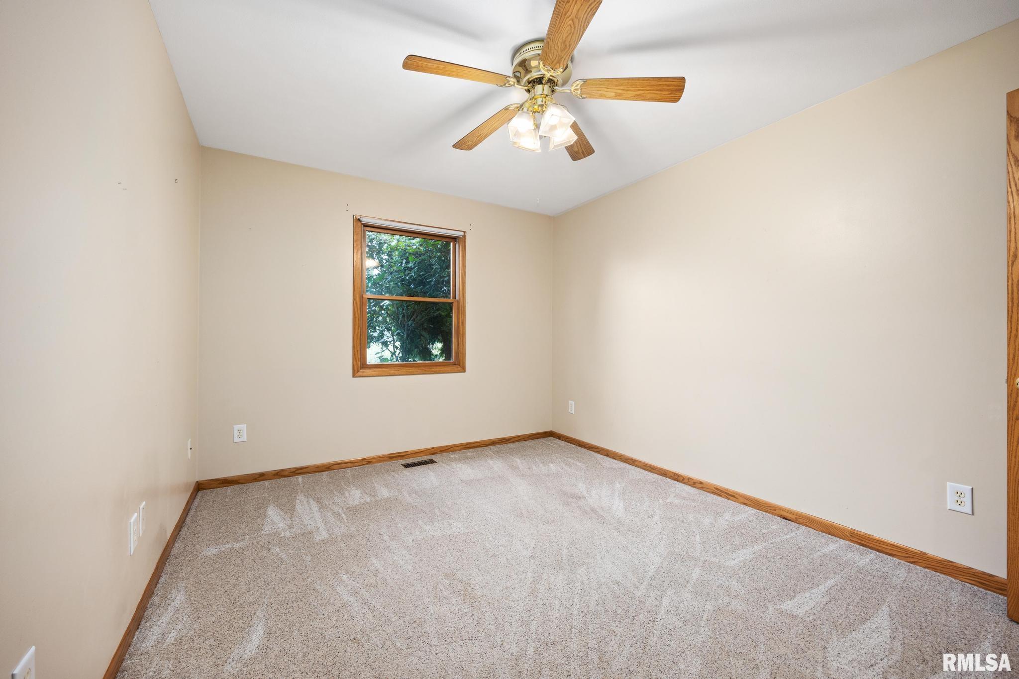 13015 North Bland Road Dunlap, IL 61525 - Photo 29 of 48 Gallery Image 29