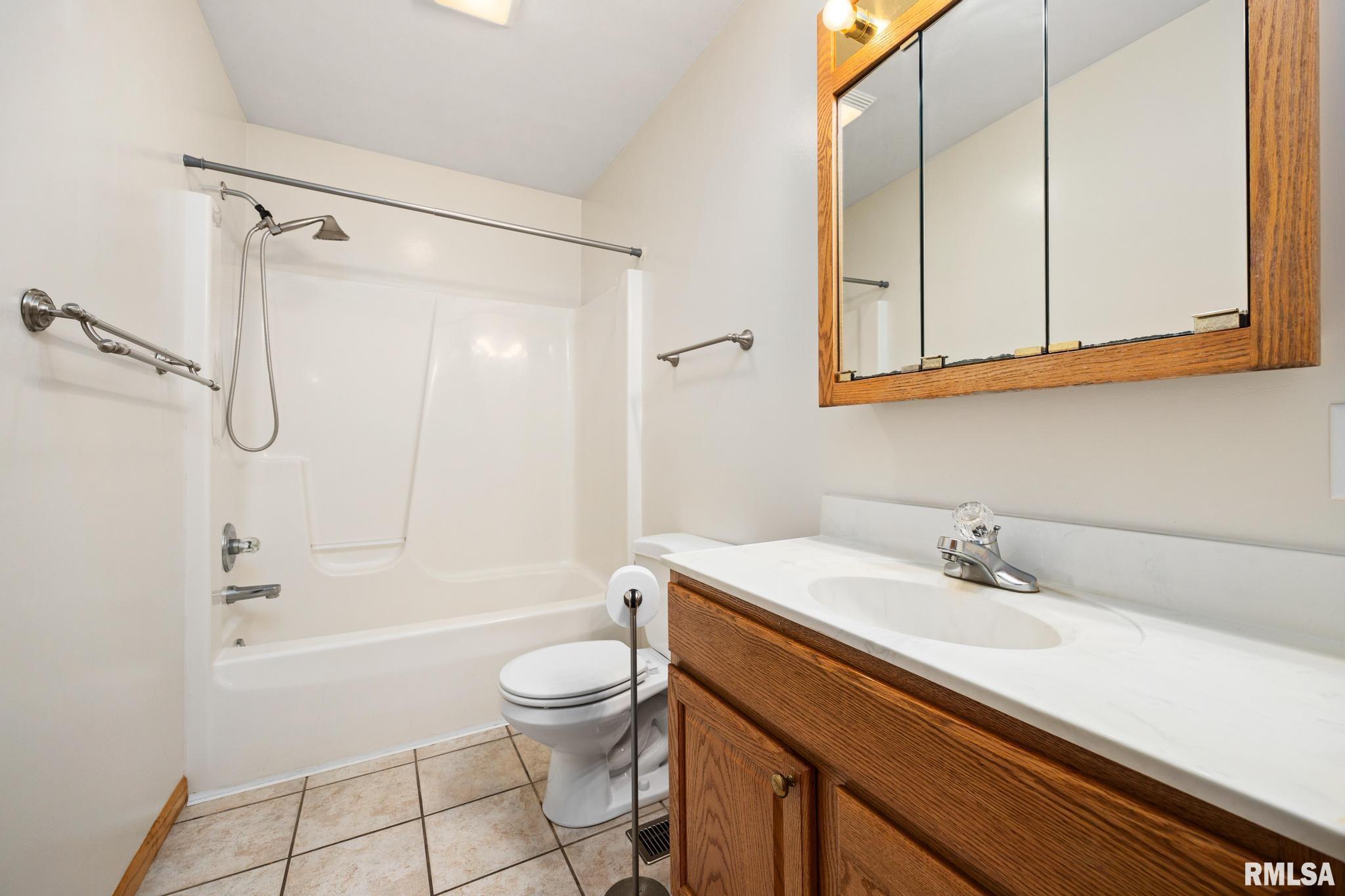 13015 North Bland Road Dunlap, IL 61525 - Photo 31 of 48 Gallery Image 31