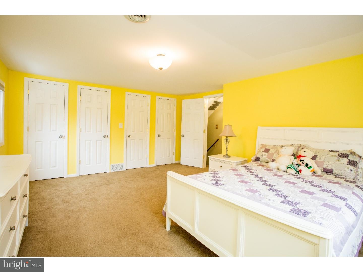 33 Doreen Road Hamilton, NJ 08690 - Photo 13 of 22 Bedroom 3