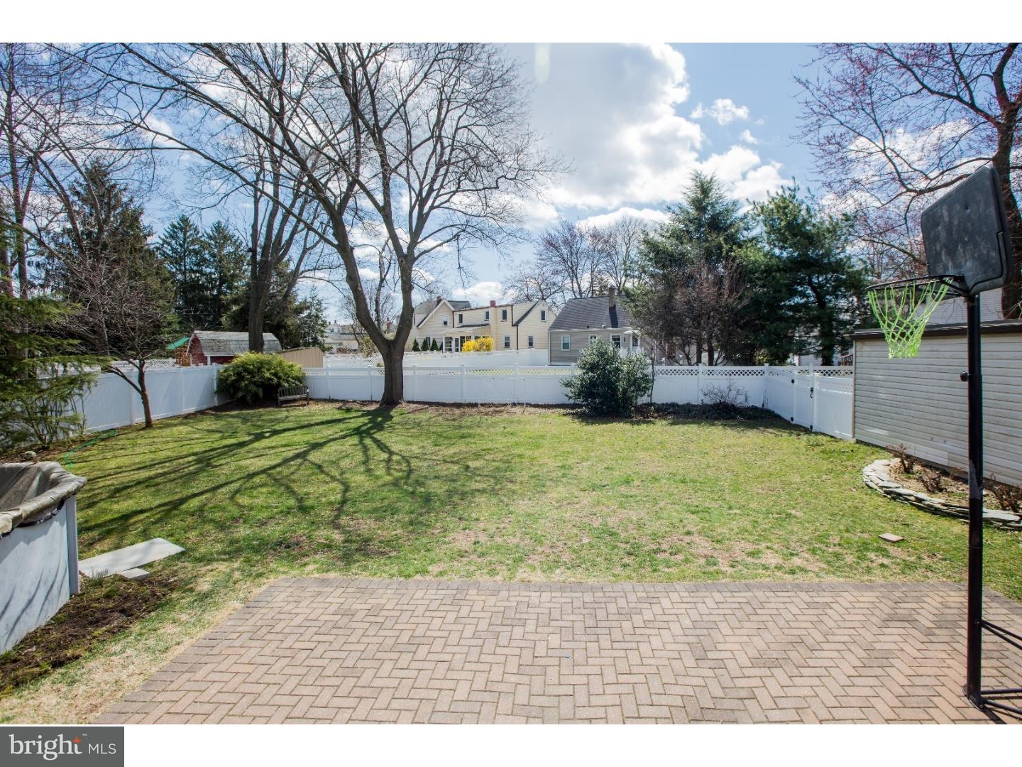 33 Doreen Road Hamilton, NJ 08690 - Photo 20 of 22 Back Yard
