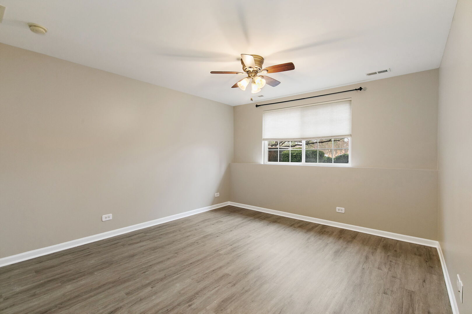 1135 Reserve Drive Elgin, IL 60123 - Photo 20 of 23
