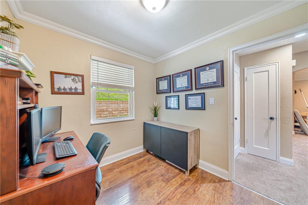 98 Bartley Road Pittsburgh, PA 15241 - Photo 16 of 29 Gallery Image 16