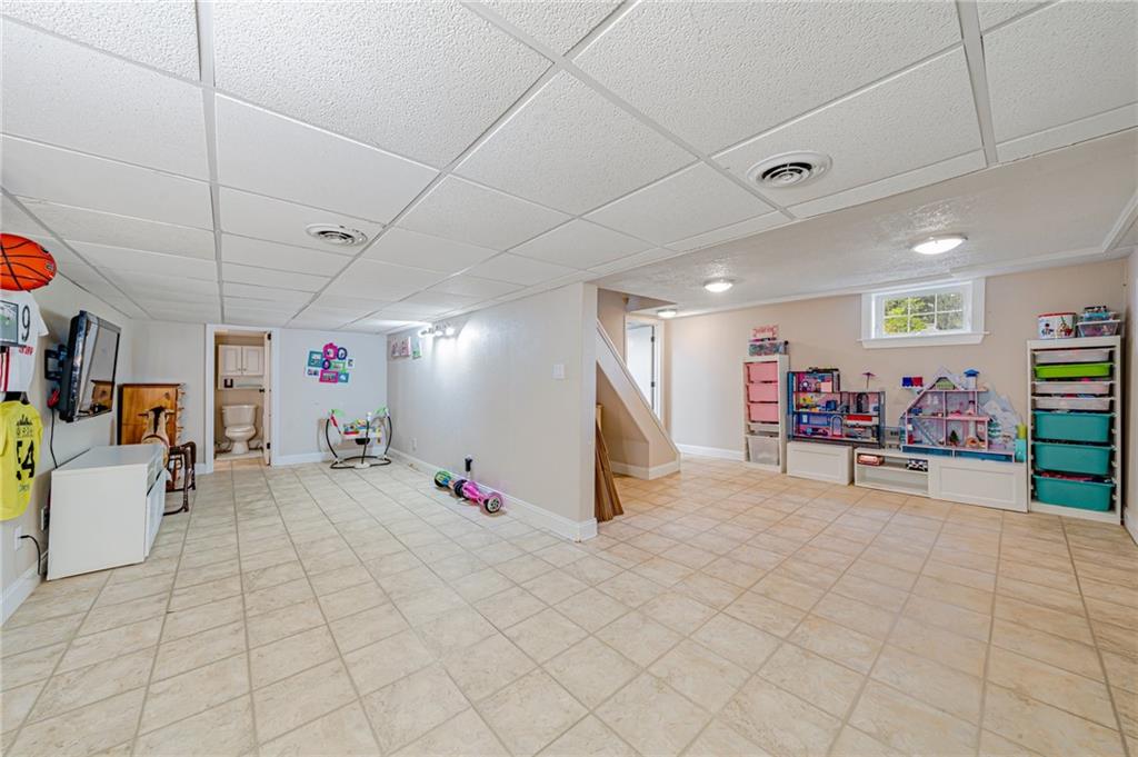 98 Bartley Road Pittsburgh, PA 15241 - Photo 25 of 29 Gallery Image 25