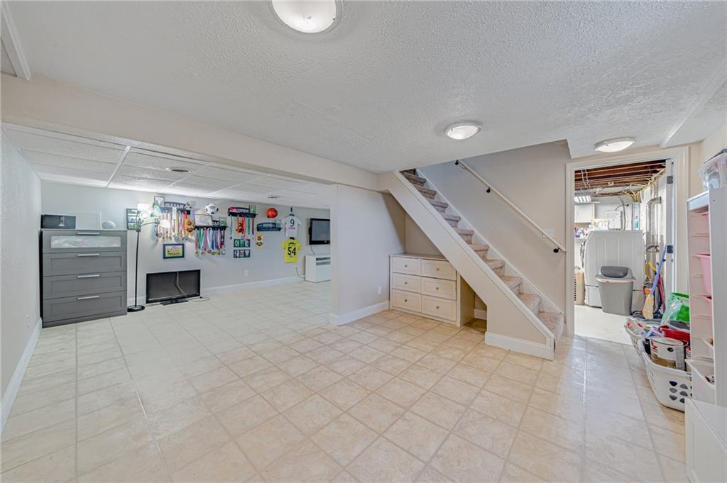 98 Bartley Road Pittsburgh, PA 15241 - Photo 26 of 29 Gallery Image 26