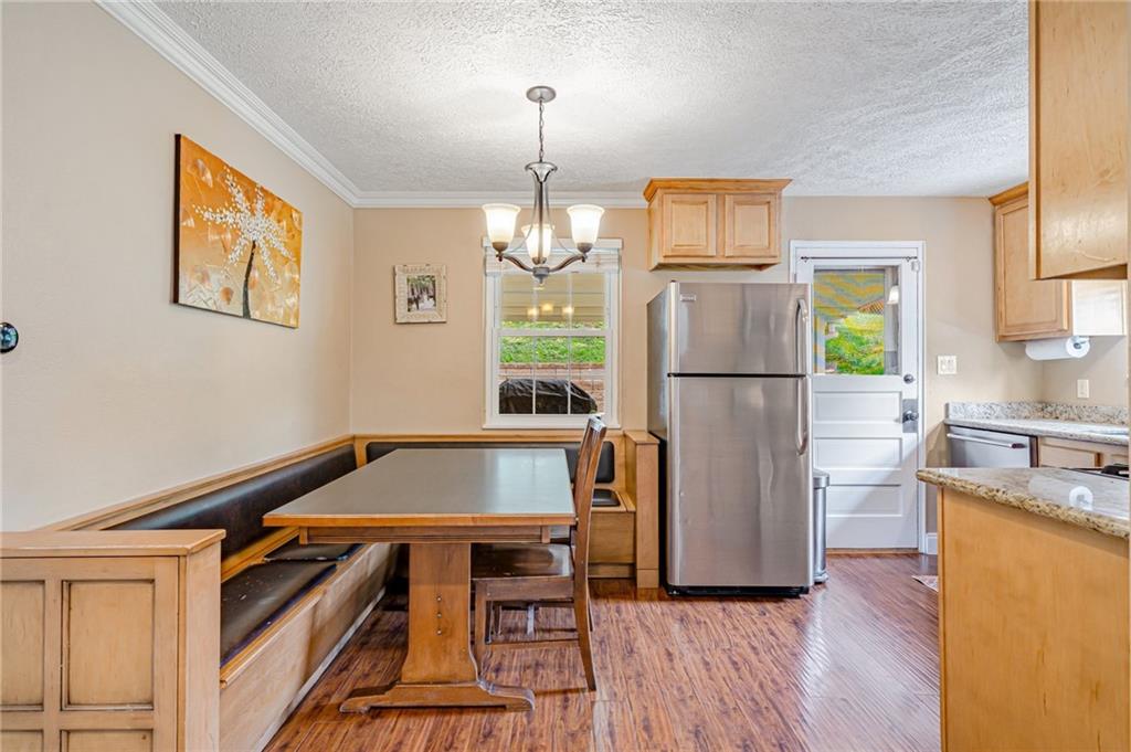 98 Bartley Road Pittsburgh, PA 15241 - Photo 10 of 29 Gallery Image 10