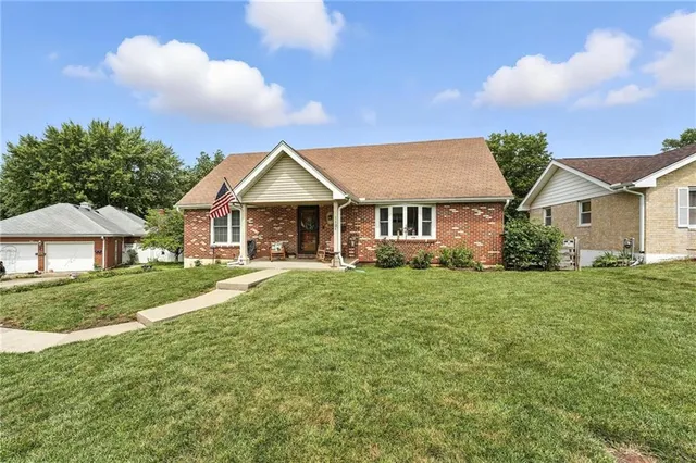 $299,500 | 1104 Frontier Street, Excelsior Springs, MO 64024