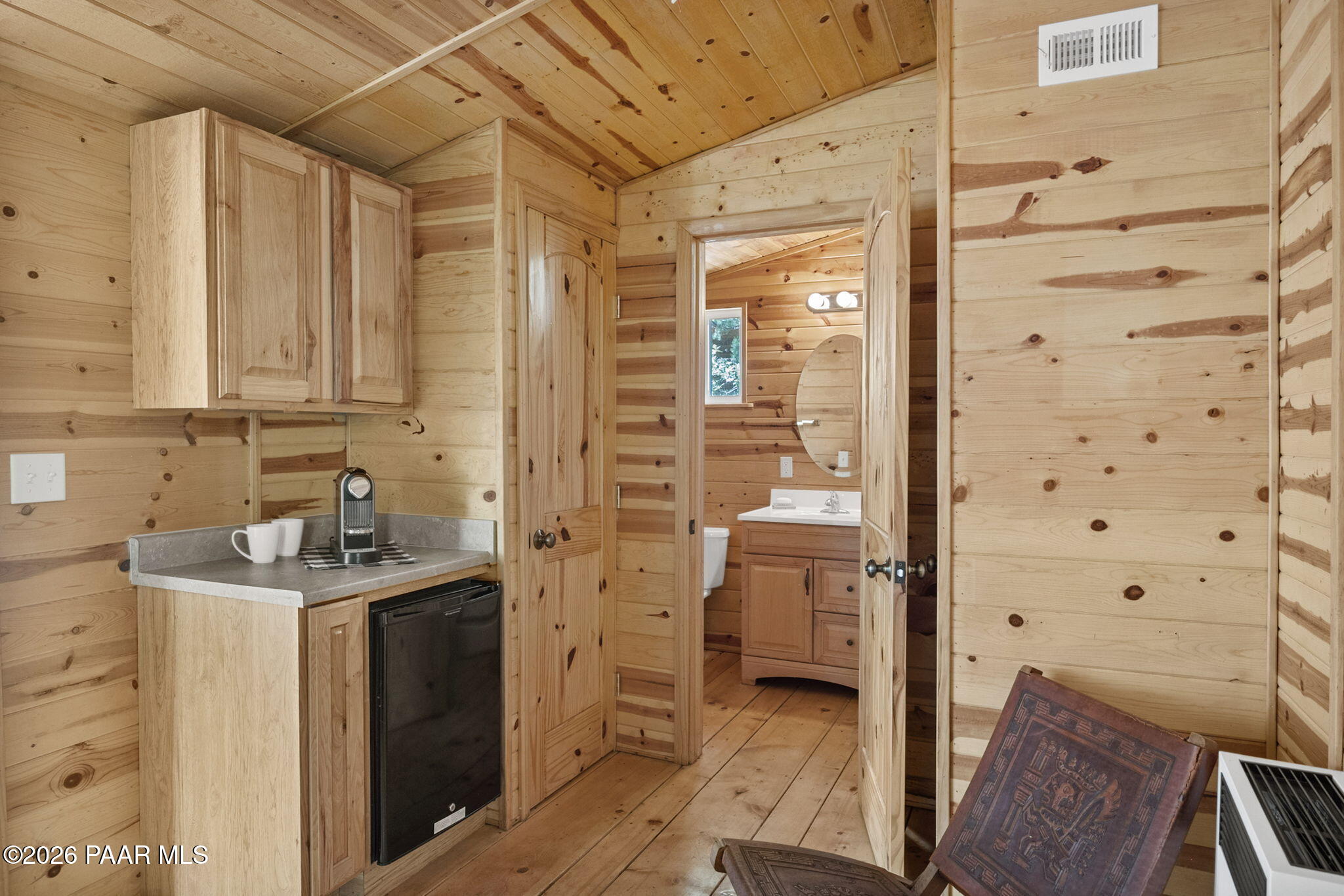 6151 Bannie Mine Road Prescott, AZ 86303 - Photo 24 of 42 32-Casita Kitchen