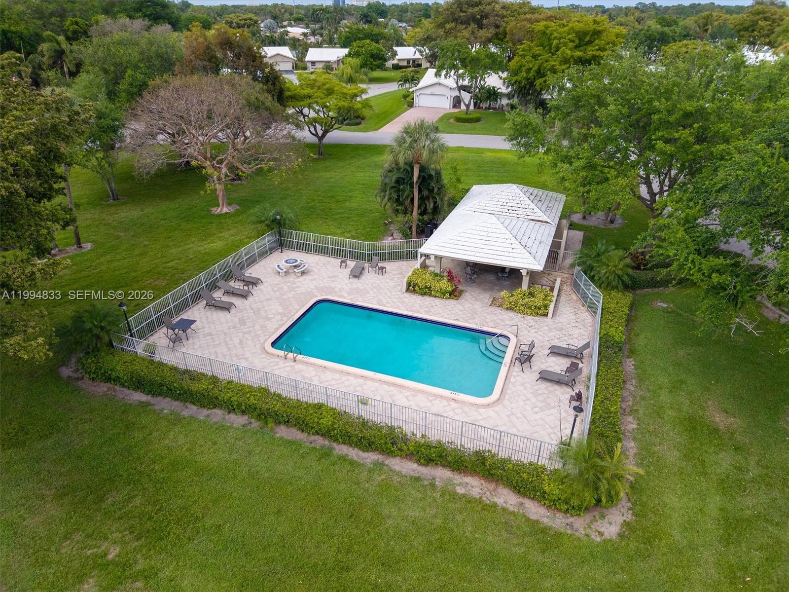 5669 Pinecrest Circle Boca Raton, FL 33433 - Photo 30 of 34