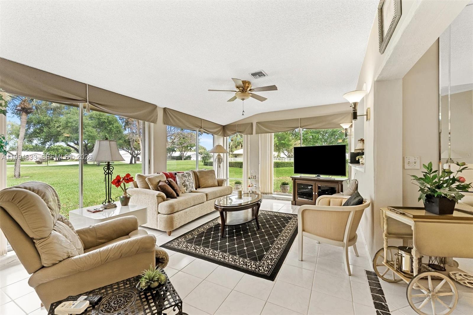 5669 Pinecrest Circle Boca Raton, FL 33433 - Photo 8 of 34