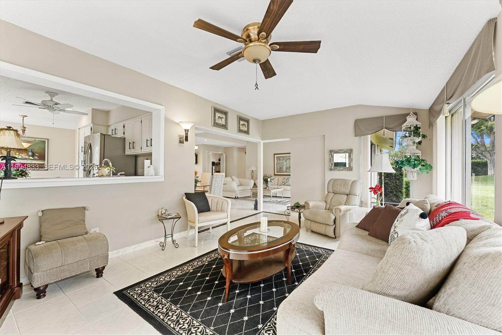 5669 Pinecrest Circle Boca Raton, FL 33433 - Photo 10 of 34