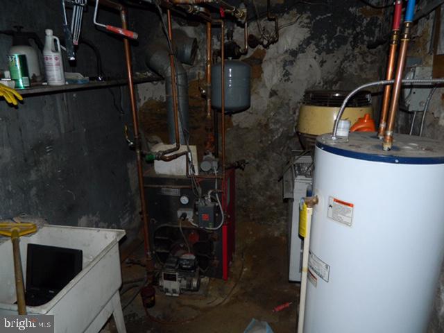 5701 Virginian Road Philadelphia, PA 19141 - Photo 19 of 23 Gallery Image 19