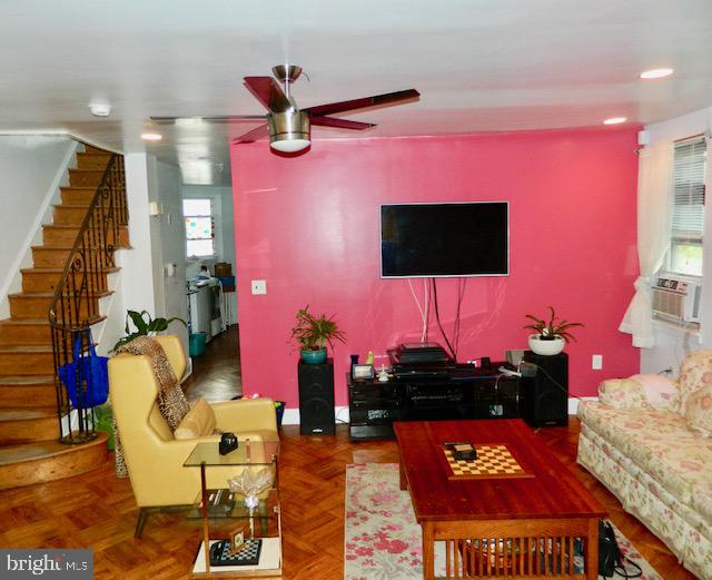 5701 Virginian Road Philadelphia, PA 19141 - Photo 4 of 23 Gallery Image 4