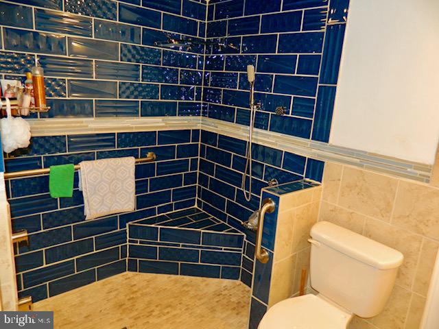 5701 Virginian Road Philadelphia, PA 19141 - Photo 8 of 23 Gallery Image 8