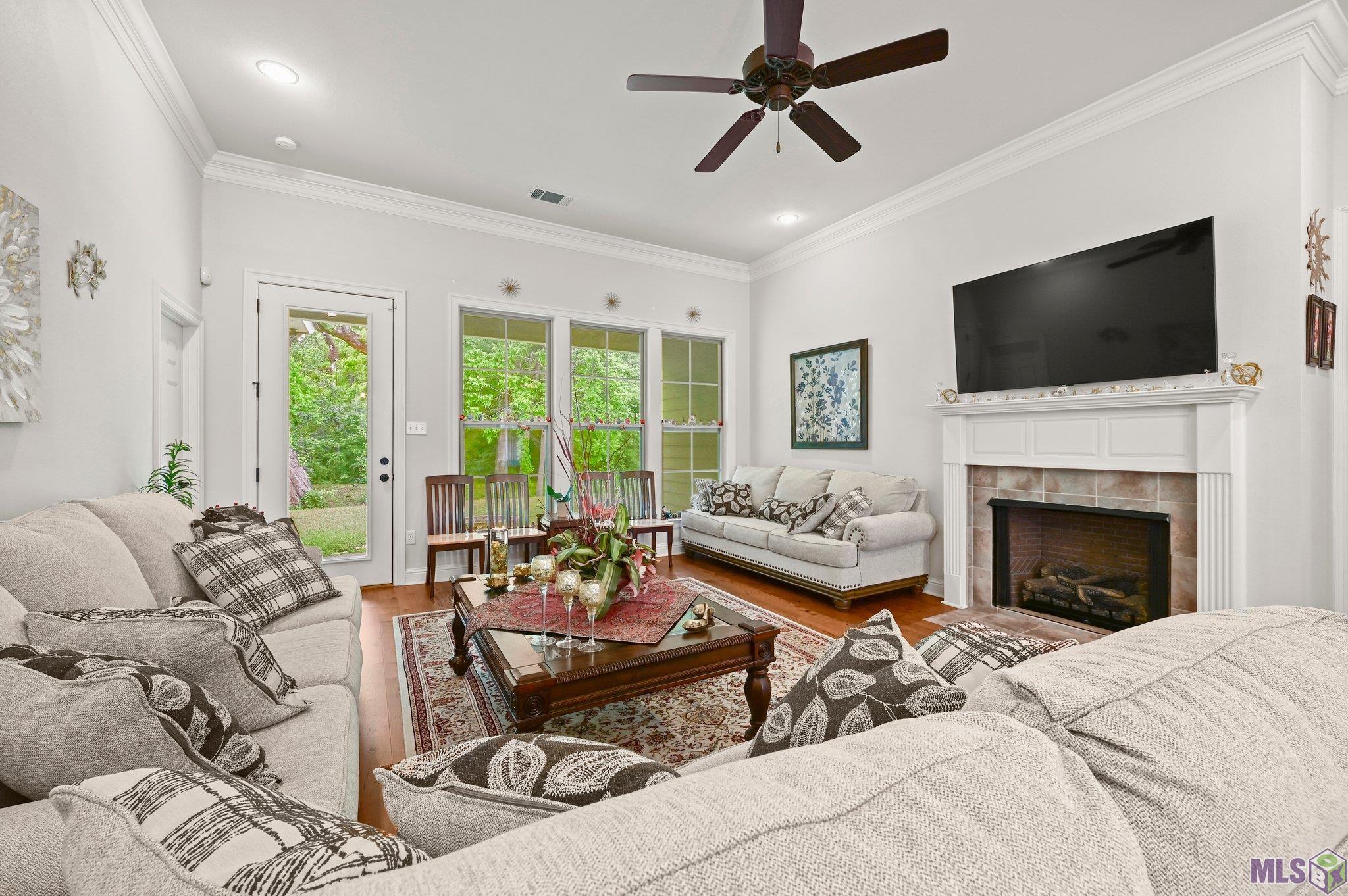 8251 Valencia Court Baton Rouge, LA 70820 - Photo 9 of 28