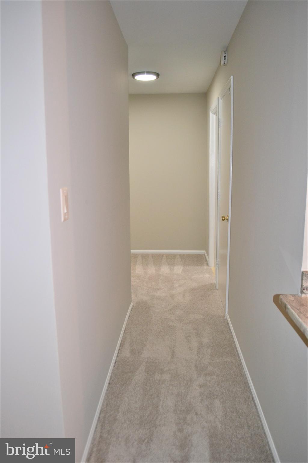 5905 Noblestown Road, Unit 56 Springfield, VA 22152 - Photo 10 of 32 Hallway